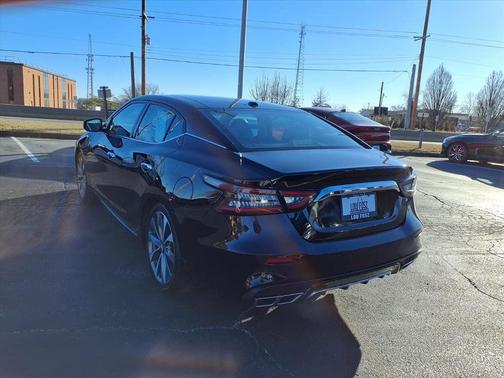 2023 Nissan Maxima 3.5 Platinum