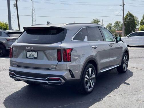 2023 Kia Sorento Hybrid EX