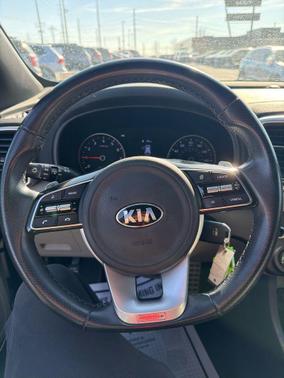 2022 Kia Sportage S