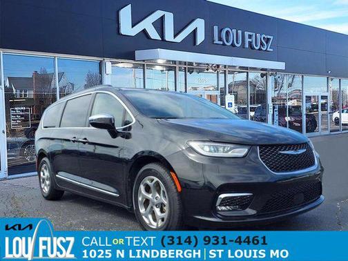 2023 Chrysler Pacifica Limited