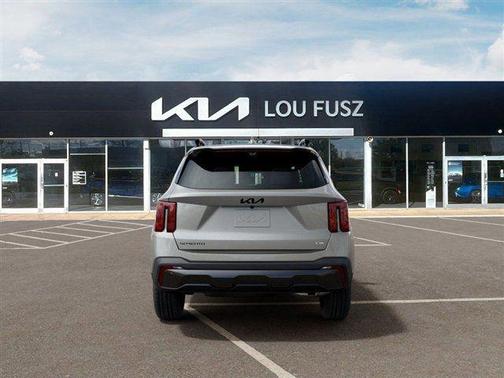 Ivory Silver 2026 Kia Sorento SX
