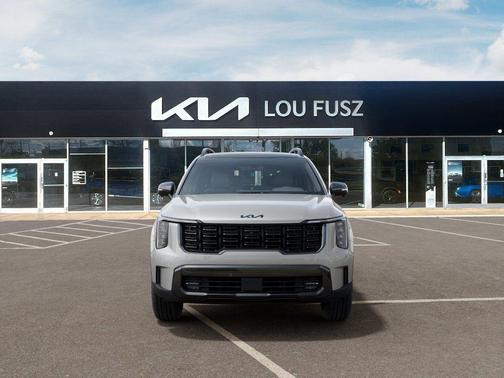 Ivory Silver 2026 Kia Sorento SX