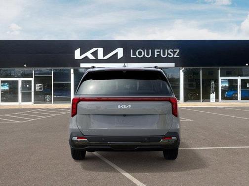 2025 Kia Carnival SX