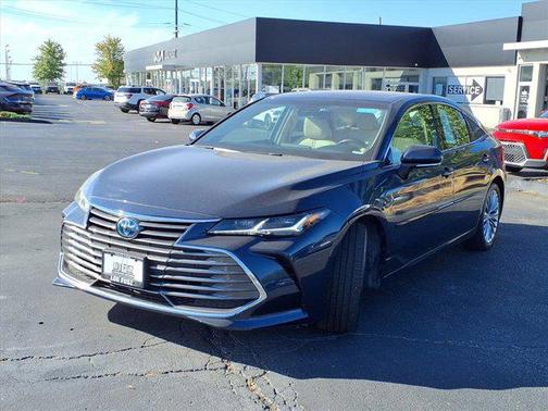 2019 Toyota Avalon Hybrid Limited