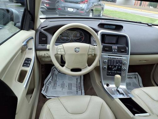 2010 Volvo XC60 3.2
