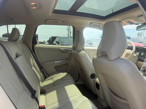 2010 Volvo XC60 3.2