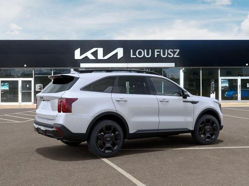 Glacial White Pearl 2026 Kia Sorento EX
