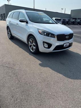 Snow White Pearl 2016 Kia Sorento SX