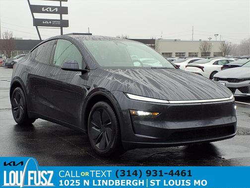 2026 Tesla Model Y Premium Rear-Wheel Drive