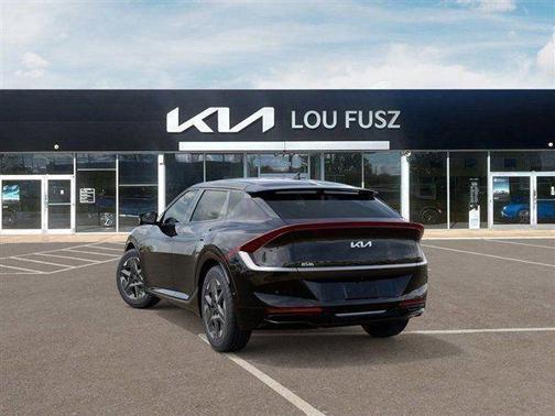 2025 Kia EV6 Light Long Range