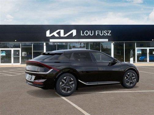 Ebony Black 2025 Kia EV6 Light Long Range