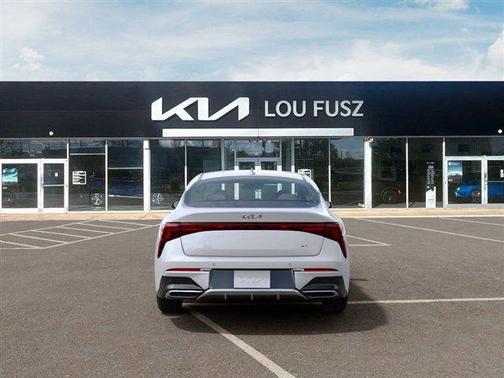 Snow White Pearl 2026 Kia K5 GT-Line FWD