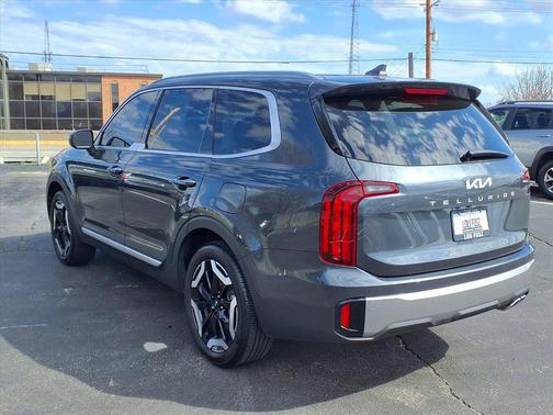 2024 Kia Telluride S