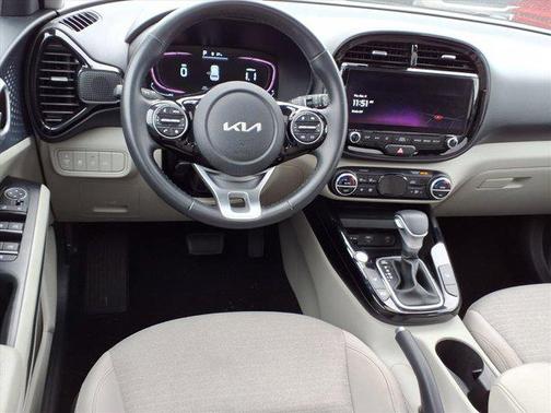 2023 Kia Soul EX