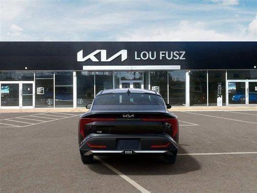 Aurora Black Pearl 2026 Kia K4 LXS
