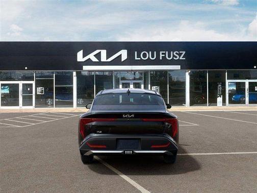 Aurora Black Pearl 2026 Kia K4 LXS