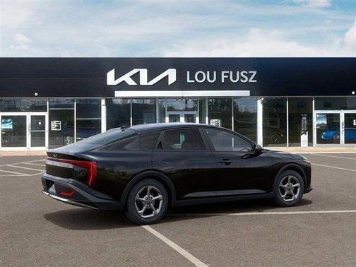 Aurora Black Pearl 2026 Kia K4 LXS