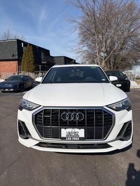2021 Audi Q3 45 S line Premium