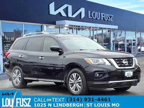 2020 Nissan Pathfinder SL