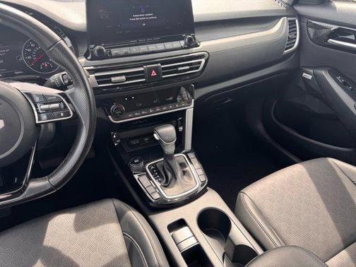 2022 Kia Seltos SX
