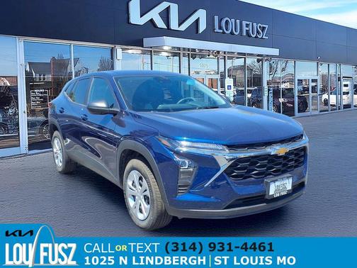 Blue Glow Metallic 2024 Chevrolet Trax LS
