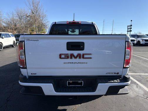 2022 GMC Canyon AT4