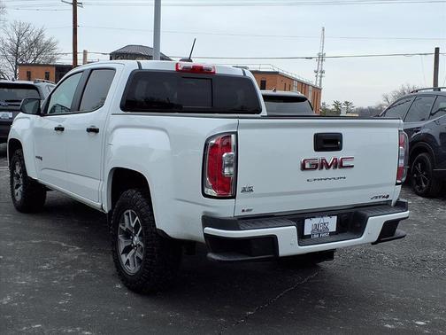 2022 GMC Canyon AT4