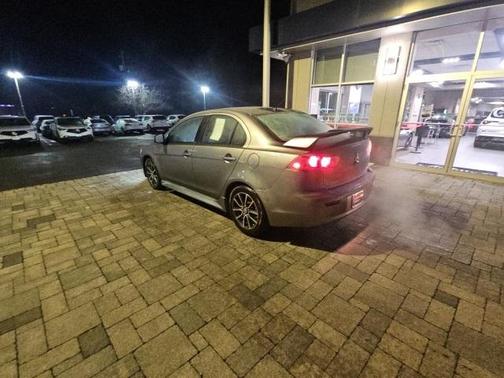 2017 Mitsubishi Lancer ES