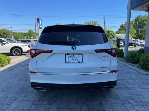 Platinum White Pearl 2024 Acura MDX Technology