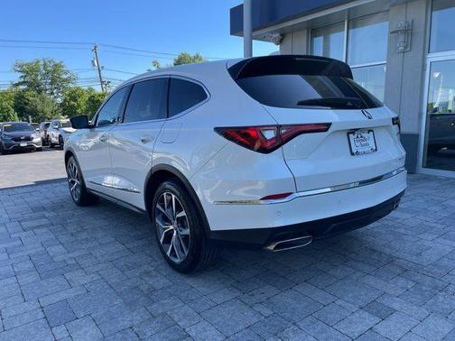 Platinum White Pearl 2024 Acura MDX Technology