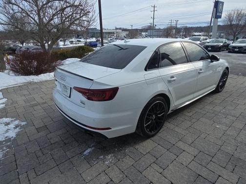 2018 Audi A4 2.0T Premium Plus