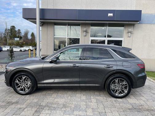 2024 Genesis GV70 2.5T