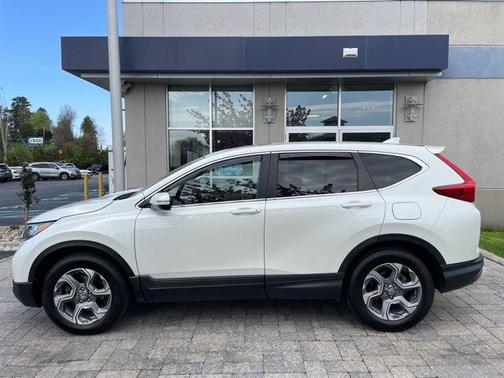 White Diamond Pearl 2017 Honda CR-V EX-L