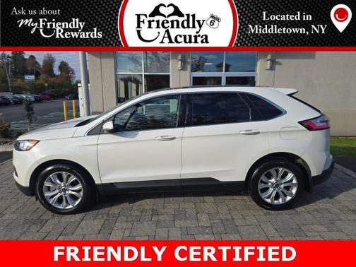 2022 Ford Edge Titanium