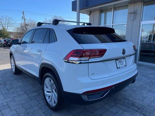 2023 Volkswagen Atlas Cross Sport 2.0T SE w/Technology