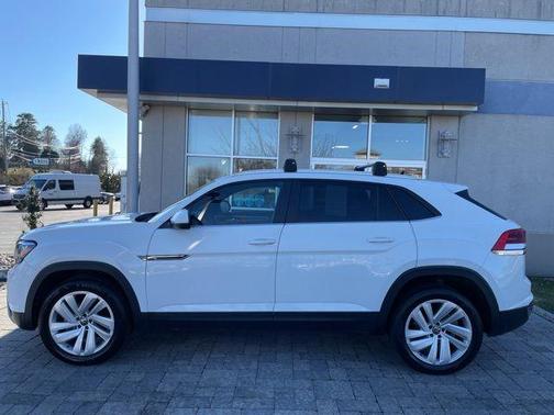 2023 Volkswagen Atlas Cross Sport 2.0T SE w/Technology