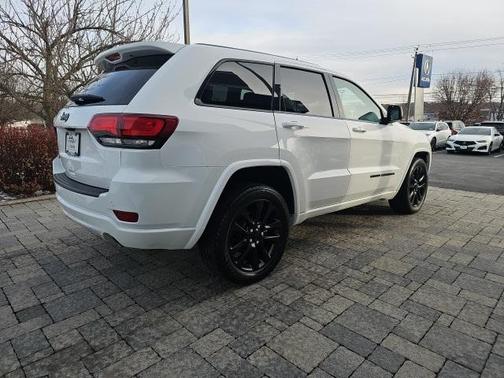 2019 Jeep Grand Cherokee Altitude
