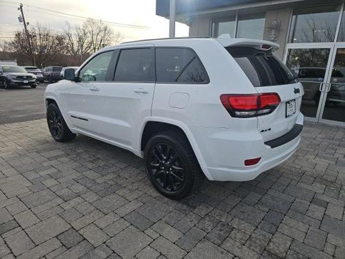 2019 Jeep Grand Cherokee Altitude