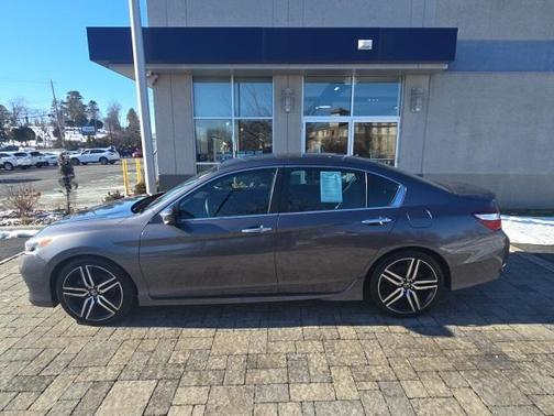 2017 Honda Accord Sport SE