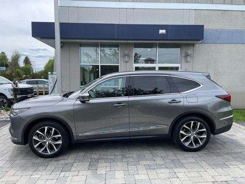 Liquid Carbon Metallic 2023 Acura MDX Technology