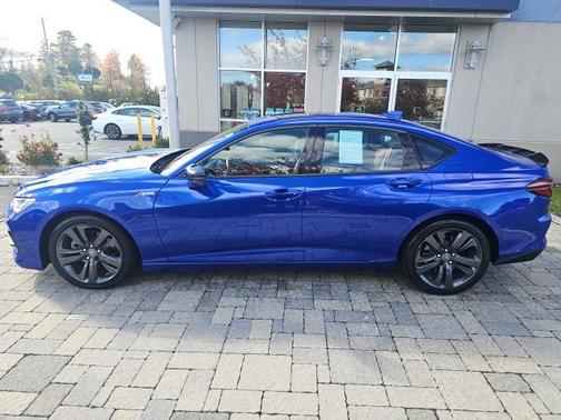 2022 Acura TLX 