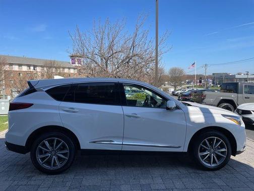 Platinum White Pearl 2024 Acura RDX Technology Package