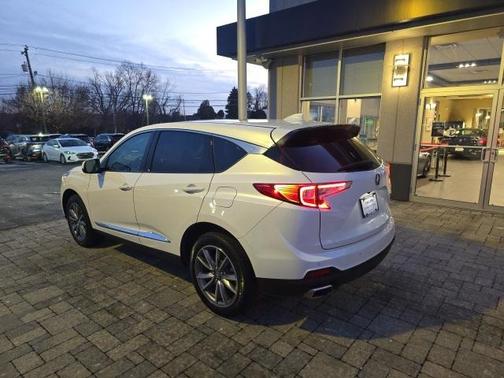 2023 Acura RDX Technology Package