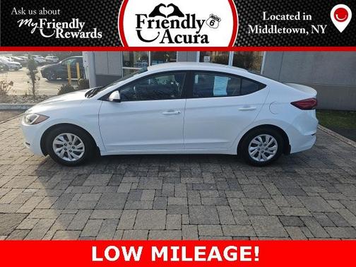 2018 Hyundai ELANTRA SE