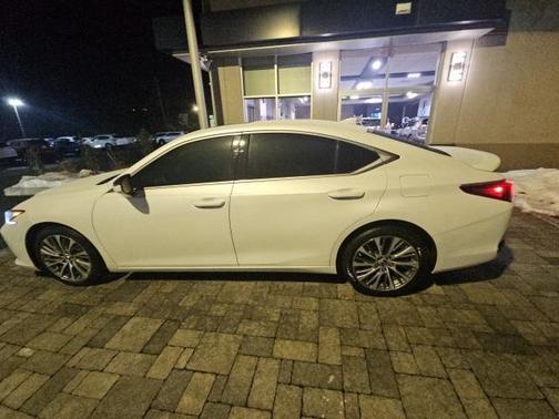 2021 Lexus ES 250 250