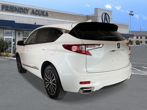 Platinum White Pearl 2026 Acura RDX ADVANCE PACKAGE