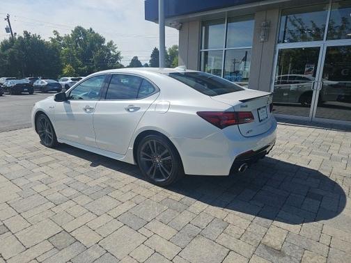 2019 Acura TLX 