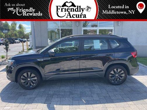Deep Black Pearl Effect 2022 Volkswagen Taos 1.5T S