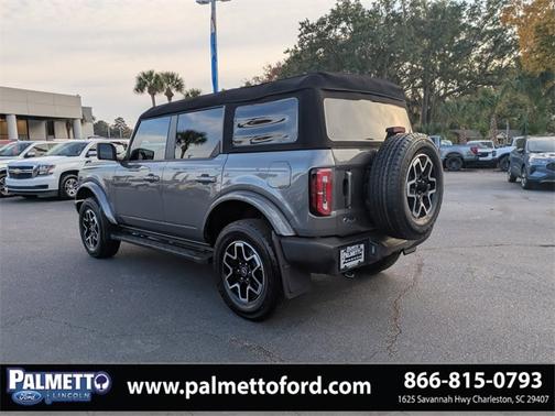 2024 Ford Bronco OUTER BANKS