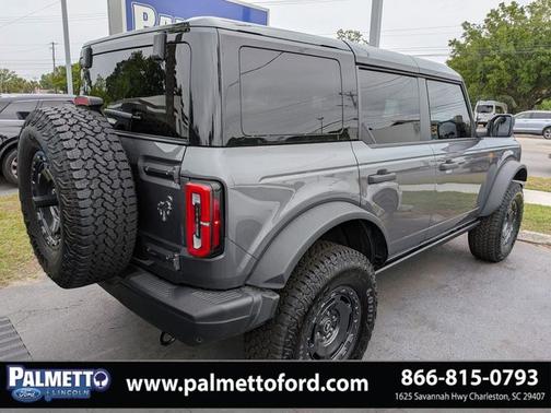 CARBONIZED GRAY METALLIC 2025 Ford Bronco BADLANDS